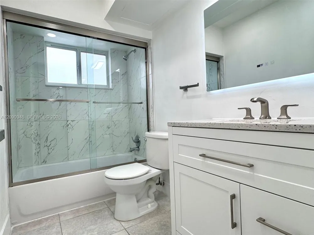 3665 NW 17th Way #3667 Oakland Park, FL 33309