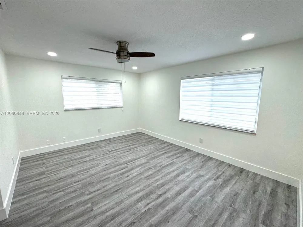 3665 NW 17th Way #3667 Oakland Park, FL 33309