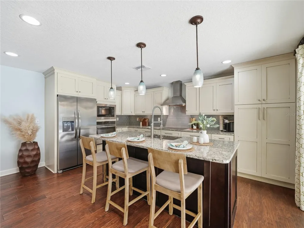 2743 BURNING TREE LANE Clearwater, FL 33761