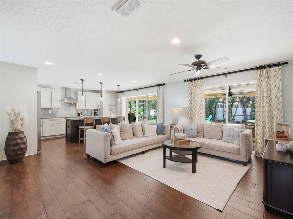 2743 BURNING TREE LANE Clearwater, FL 33761