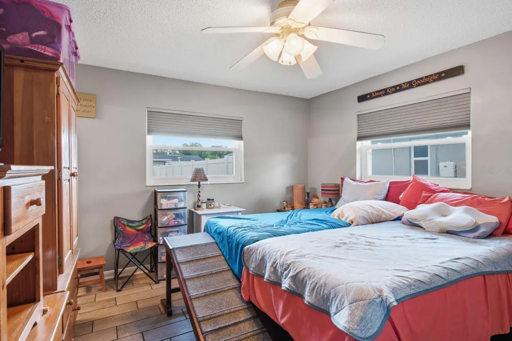 1806 DRIFTWOOD CIRCLE S Oldsmar, FL 34677