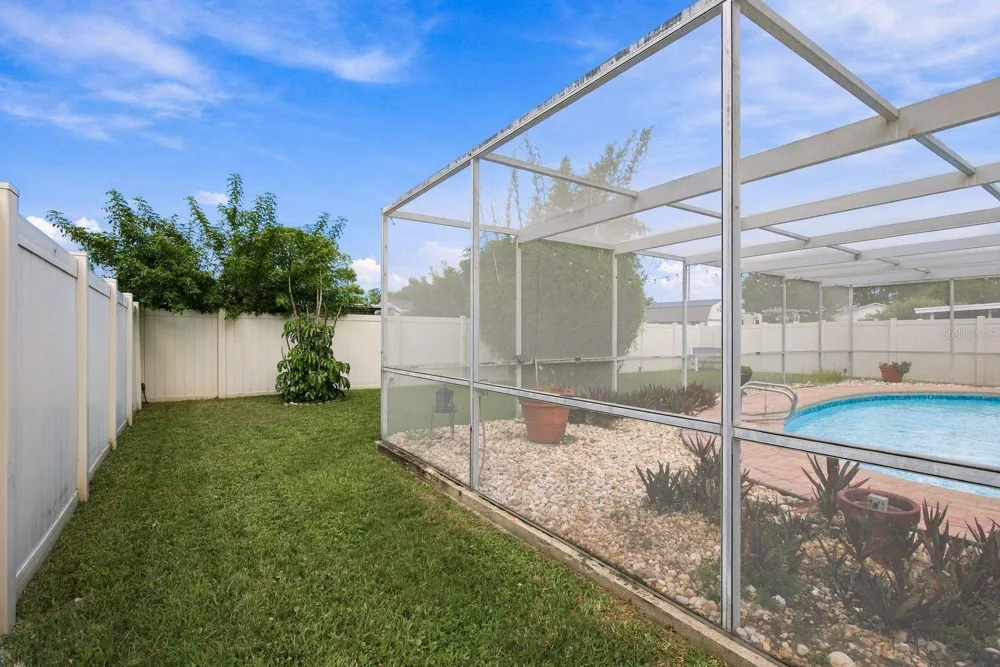 1806 DRIFTWOOD CIRCLE S Oldsmar, FL 34677