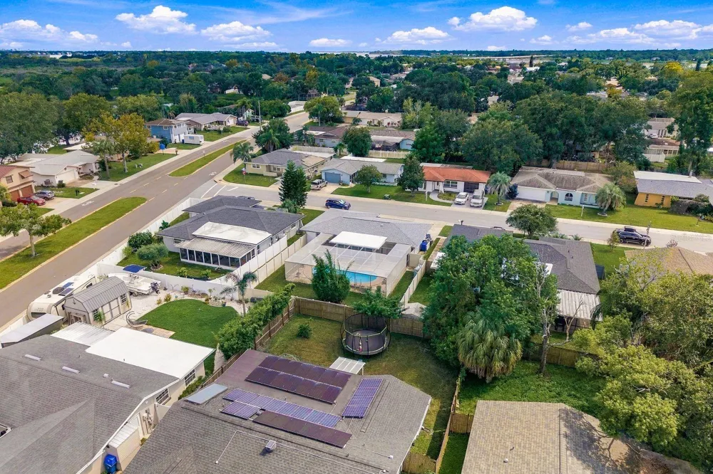 1806 DRIFTWOOD CIRCLE S Oldsmar, FL 34677