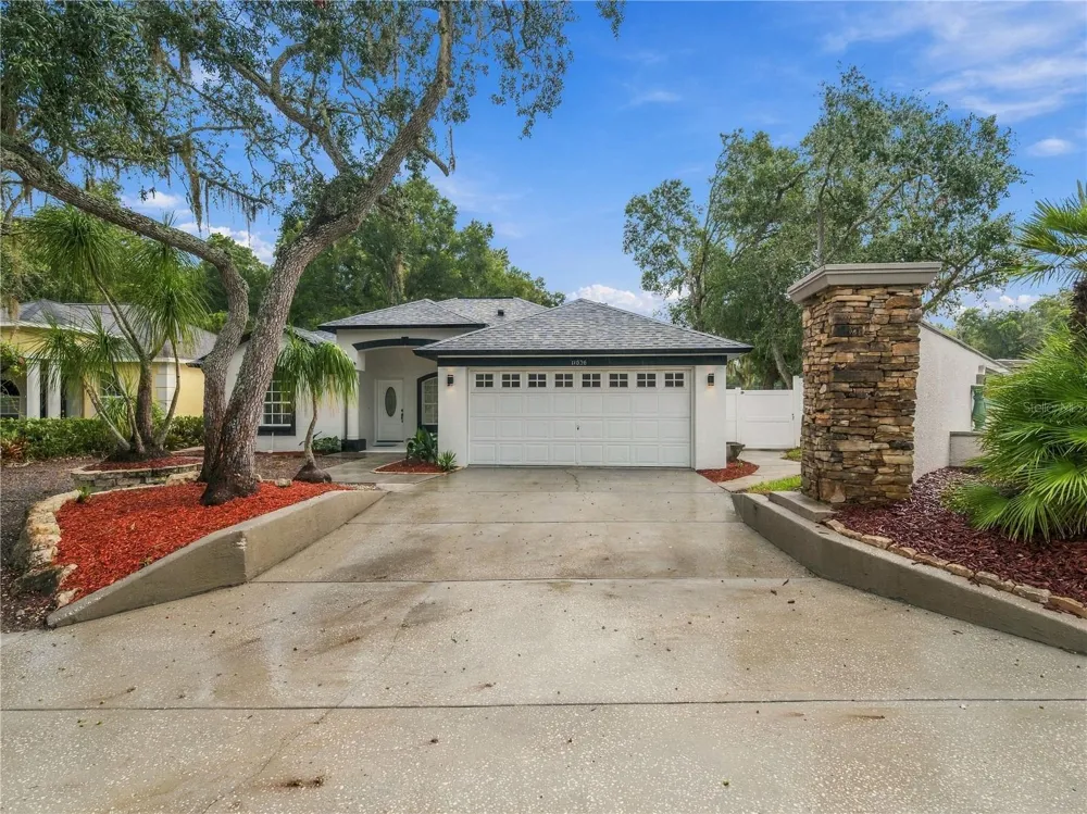11836 HUNTERS LAKE DRIVE New Port Richey, FL 34654
