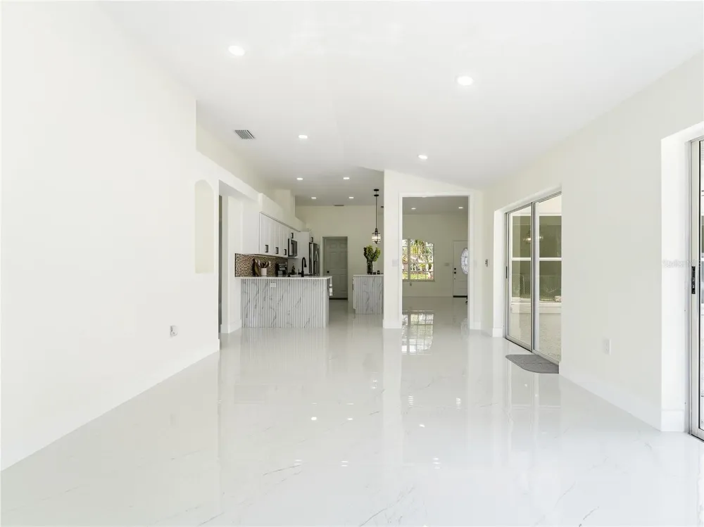 11836 HUNTERS LAKE DRIVE New Port Richey, FL 34654