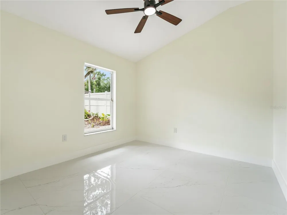 11836 HUNTERS LAKE DRIVE New Port Richey, FL 34654