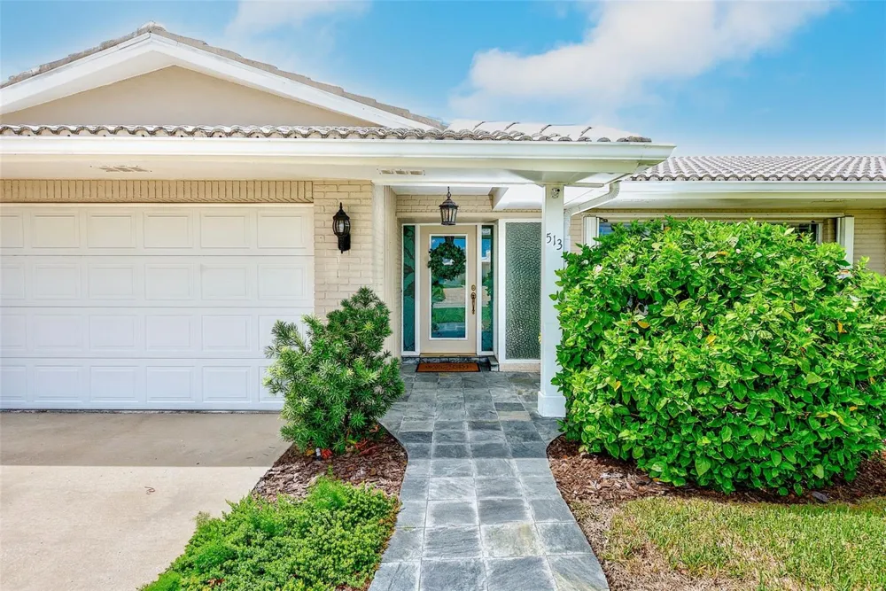 513 HARBOR DRIVE Indian Rocks Beach, FL 33785