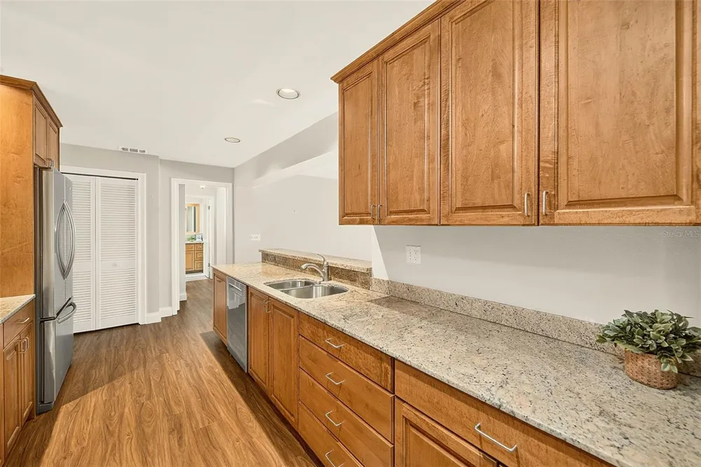 513 HARBOR DRIVE Indian Rocks Beach, FL 33785