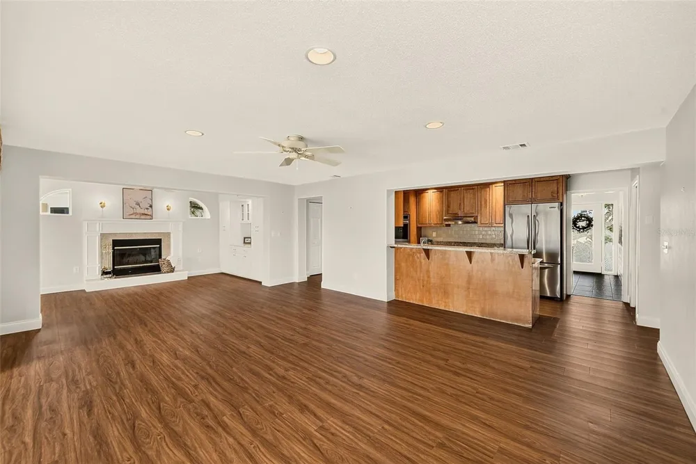513 HARBOR DRIVE Indian Rocks Beach, FL 33785