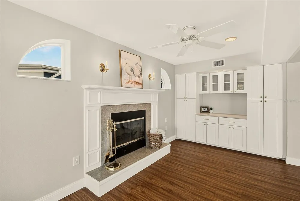 513 HARBOR DRIVE Indian Rocks Beach, FL 33785