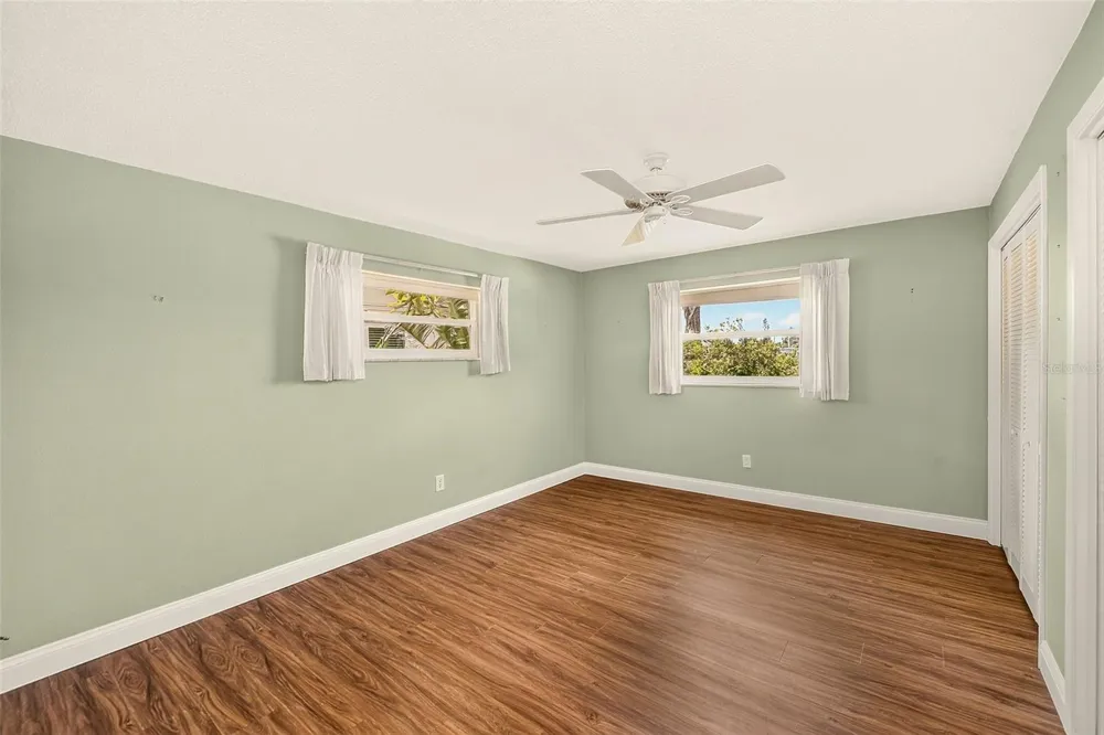 513 HARBOR DRIVE Indian Rocks Beach, FL 33785