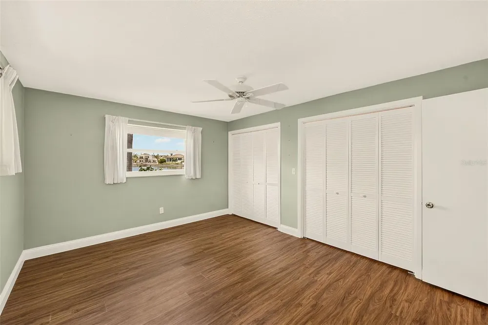 513 HARBOR DRIVE Indian Rocks Beach, FL 33785