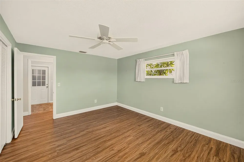 513 HARBOR DRIVE Indian Rocks Beach, FL 33785