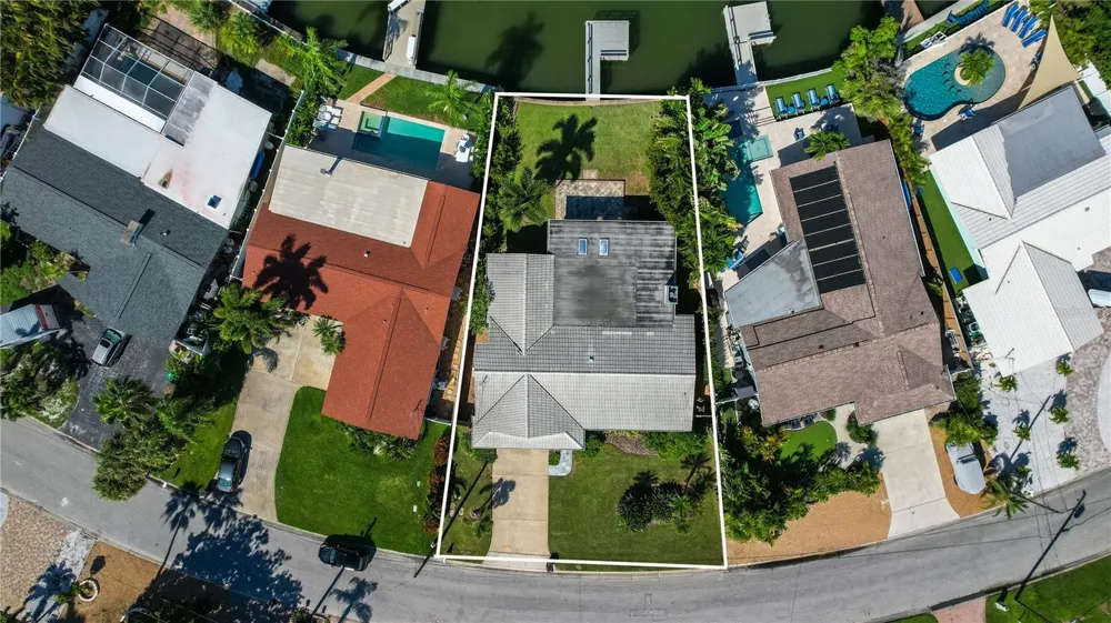 513 HARBOR DRIVE Indian Rocks Beach, FL 33785