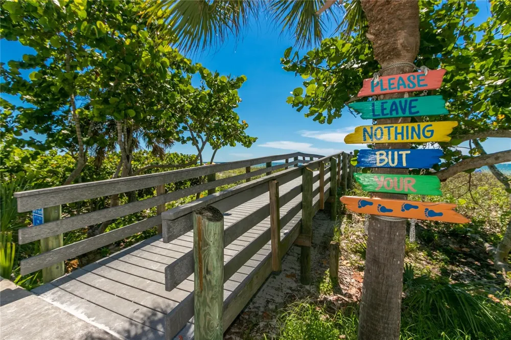513 HARBOR DRIVE Indian Rocks Beach, FL 33785