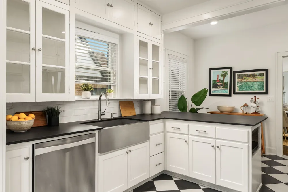 1612 Travis Heights Boulevard Austin, TX 78704
