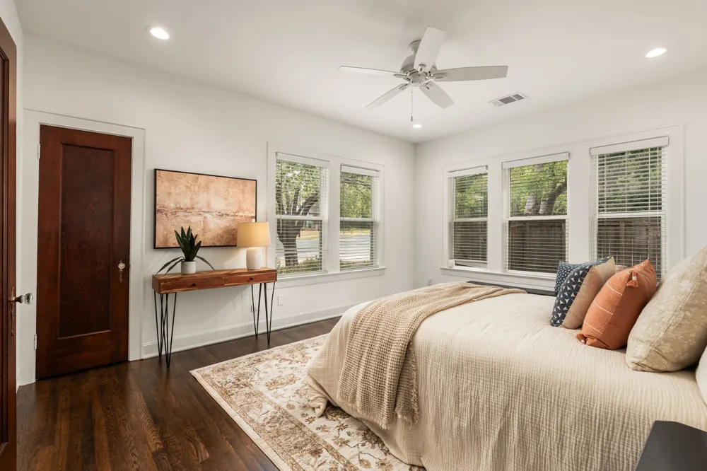 1612 Travis Heights Boulevard Austin, TX 78704