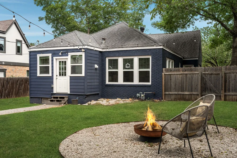 1612 Travis Heights Boulevard Austin, TX 78704