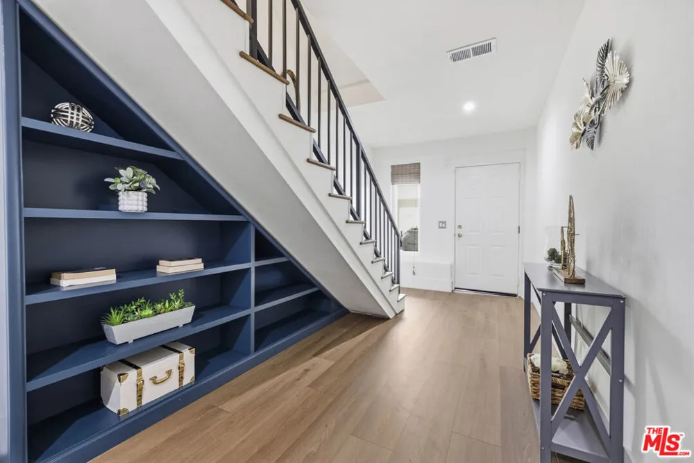 4164 Tujunga Avenue #103 Studio City, CA 91604