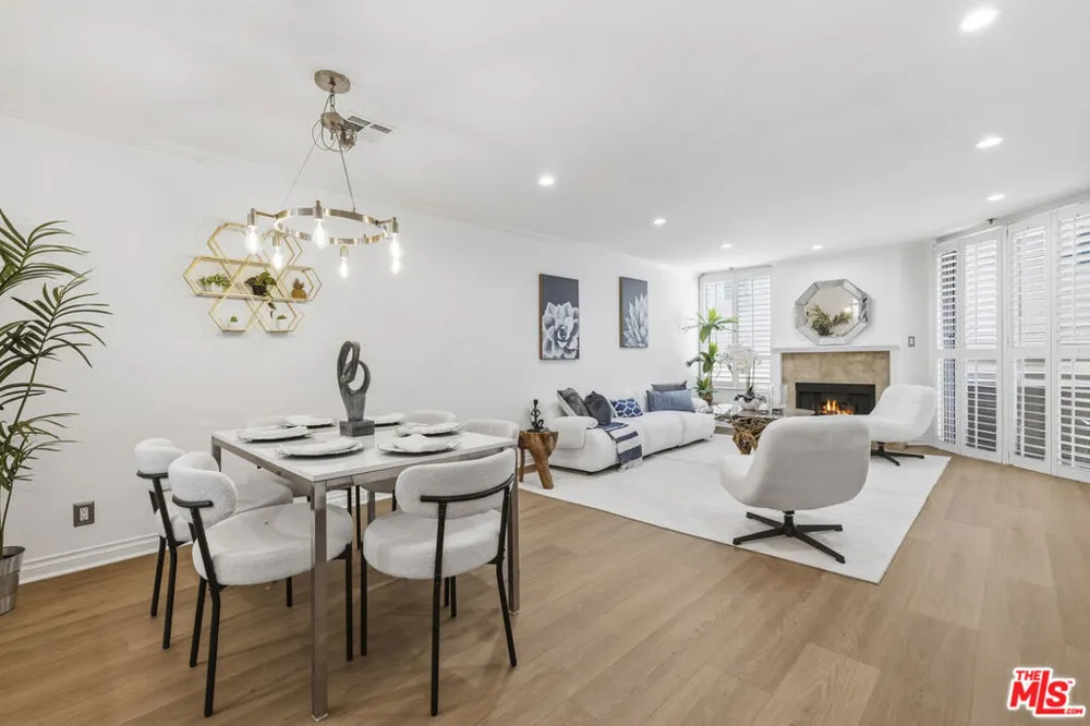 4164 Tujunga Avenue #103 Studio City, CA 91604
