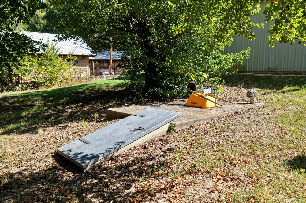 121922 S 4109 ROAD Eufaula, OK 74432