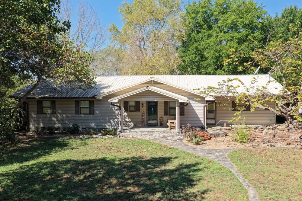 121922 S 4109 ROAD Eufaula, OK 74432