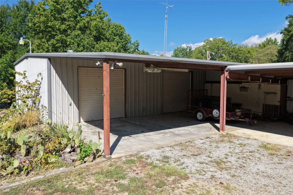 121922 S 4109 ROAD Eufaula, OK 74432