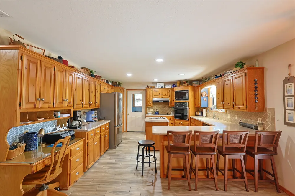 121922 S 4109 ROAD Eufaula, OK 74432