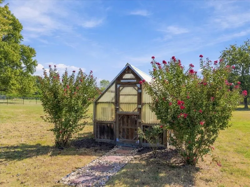 32755 S Highland Drive Inola, OK 74036