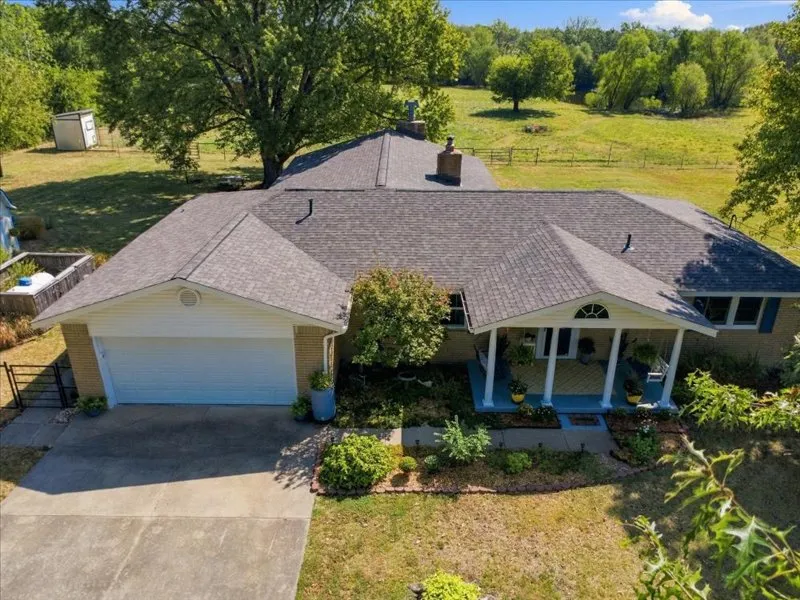32755 S Highland Drive Inola, OK 74036