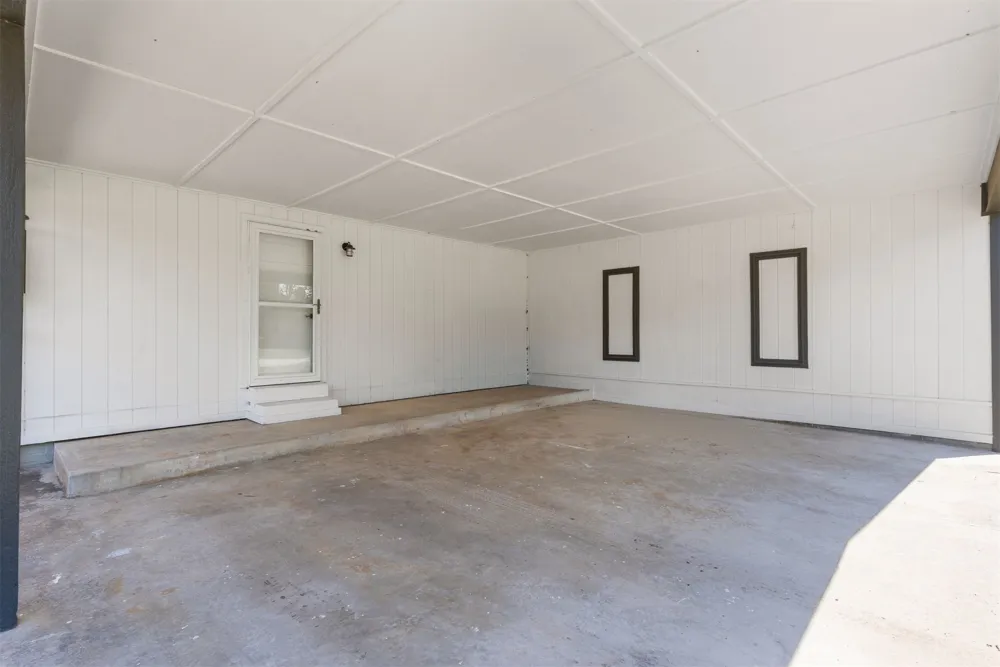 1520 S Lynn Lane Road Tulsa, OK 74108