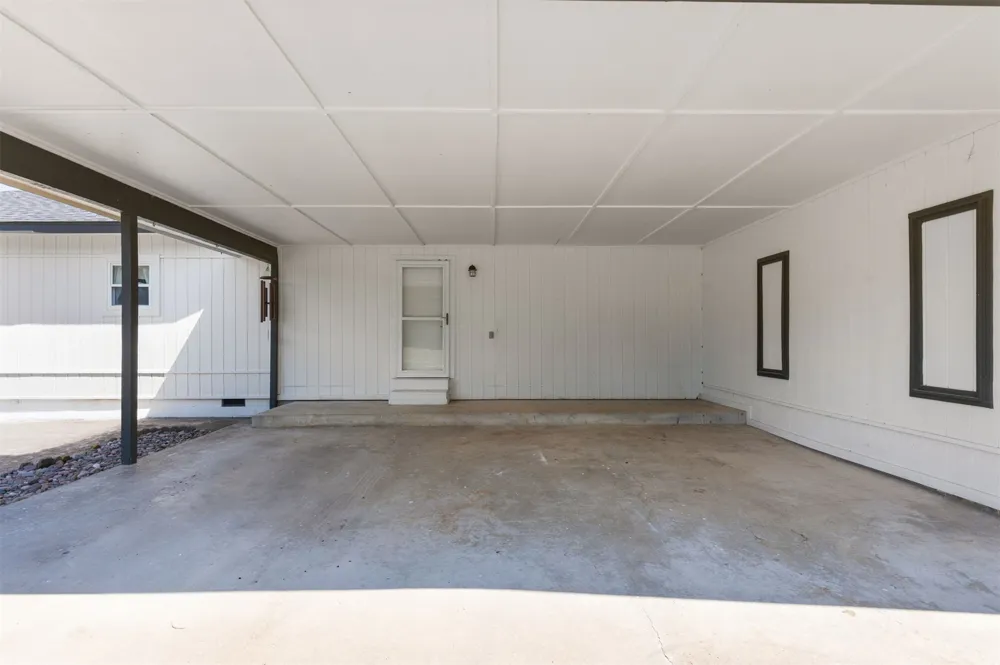 1520 S Lynn Lane Road Tulsa, OK 74108