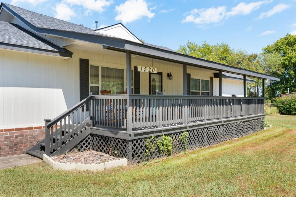 1520 S Lynn Lane Road Tulsa, OK 74108