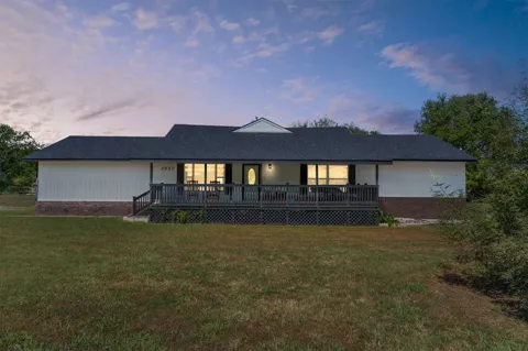 1520 S Lynn Lane Road