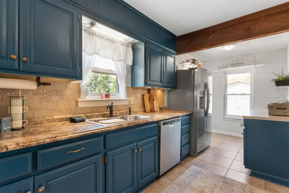1520 S Lynn Lane Road Tulsa, OK 74108