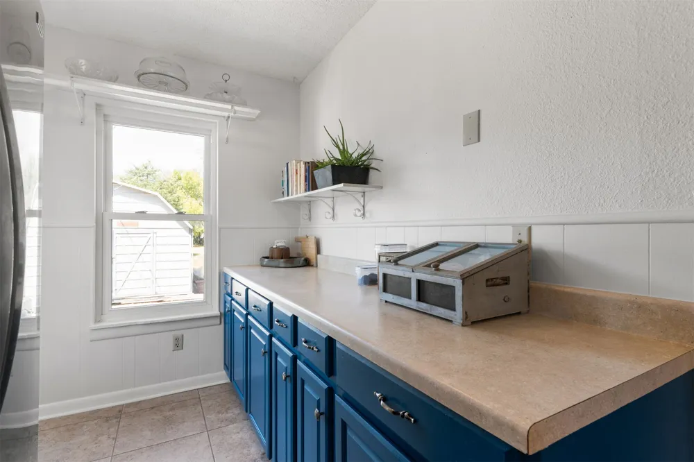 1520 S Lynn Lane Road Tulsa, OK 74108