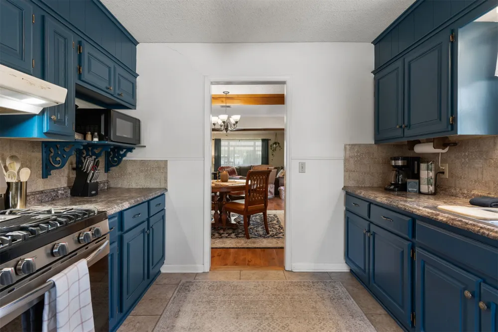 1520 S Lynn Lane Road Tulsa, OK 74108