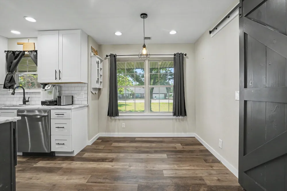 9711 S 236th East EastAvenue Broken Arrow, OK 74014