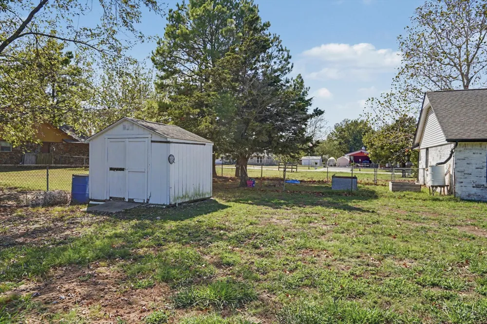 9711 S 236th East EastAvenue Broken Arrow, OK 74014