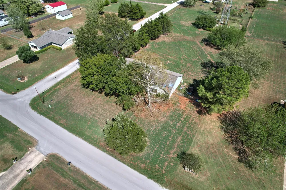 9711 S 236th East EastAvenue Broken Arrow, OK 74014