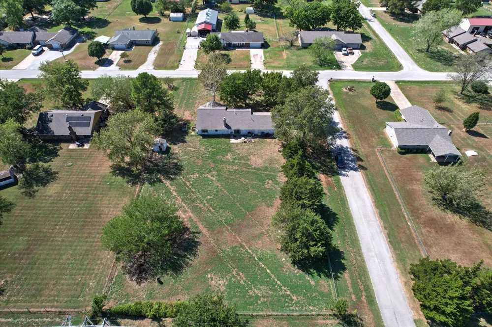 9711 S 236th East EastAvenue Broken Arrow, OK 74014