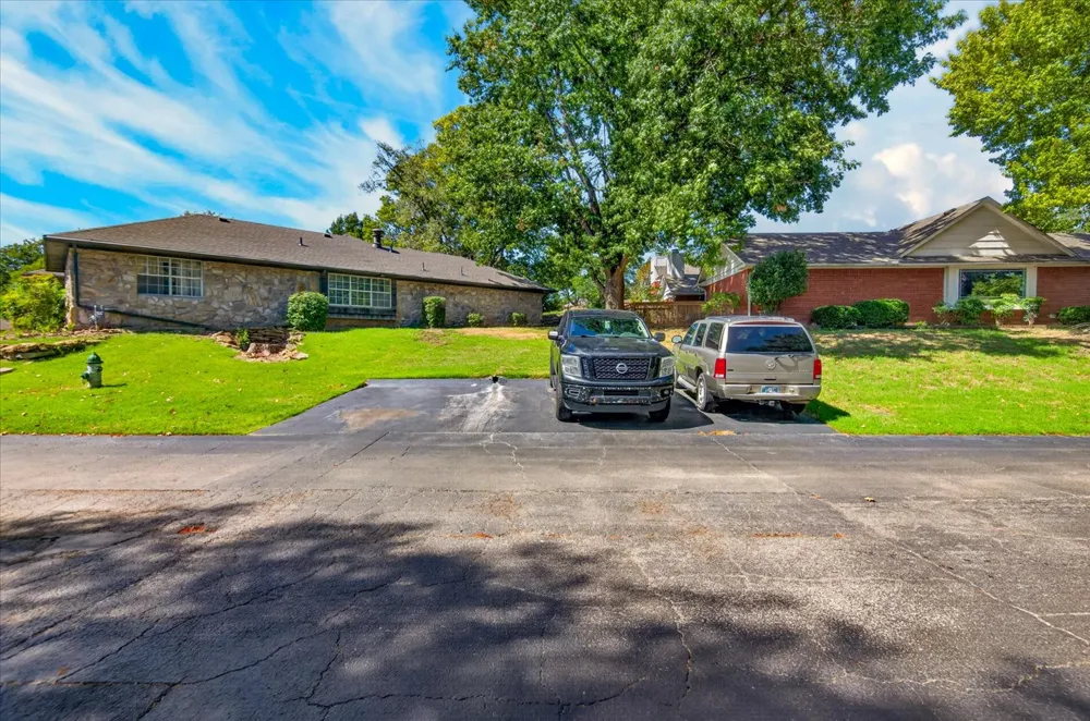 1420 Apple Alley Street Bartlesville, OK 74003