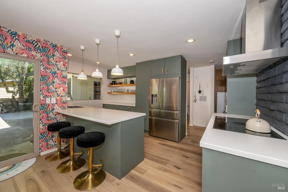 4790 Montgomery Lane Santa Rosa, CA 95409