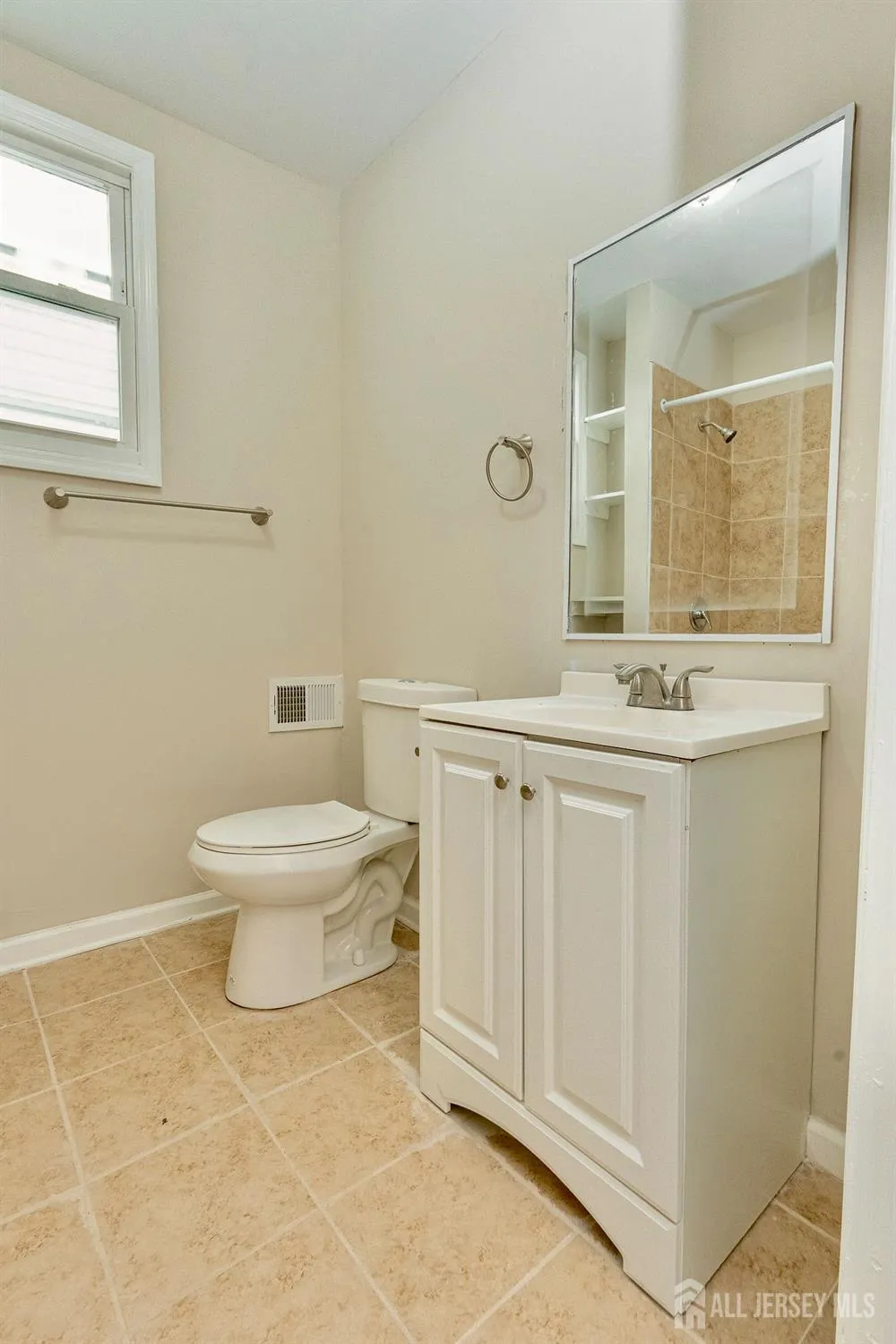 186 17th Street #1 East Orange, NJ 07017