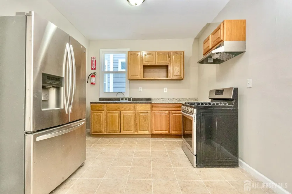 186 17th Street #2 East Orange, NJ 07017