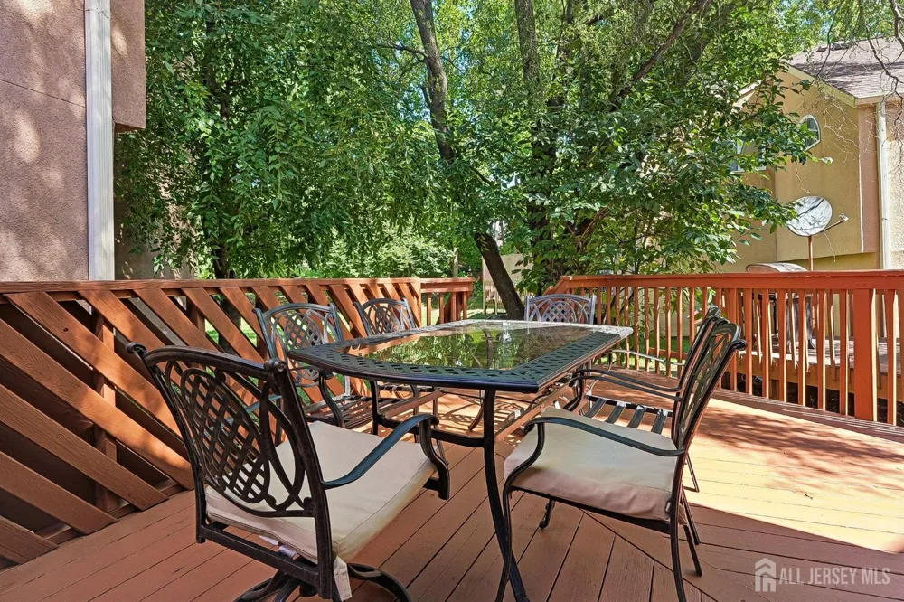 112 Kingsland Circle South Brunswick, NJ 08852