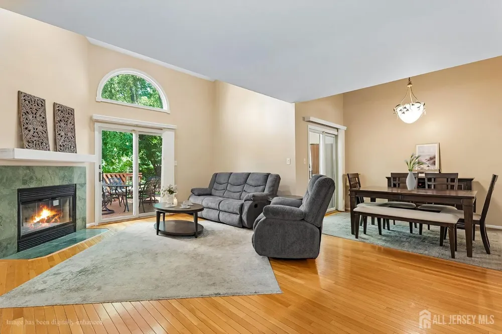 112 Kingsland Circle South Brunswick, NJ 08852
