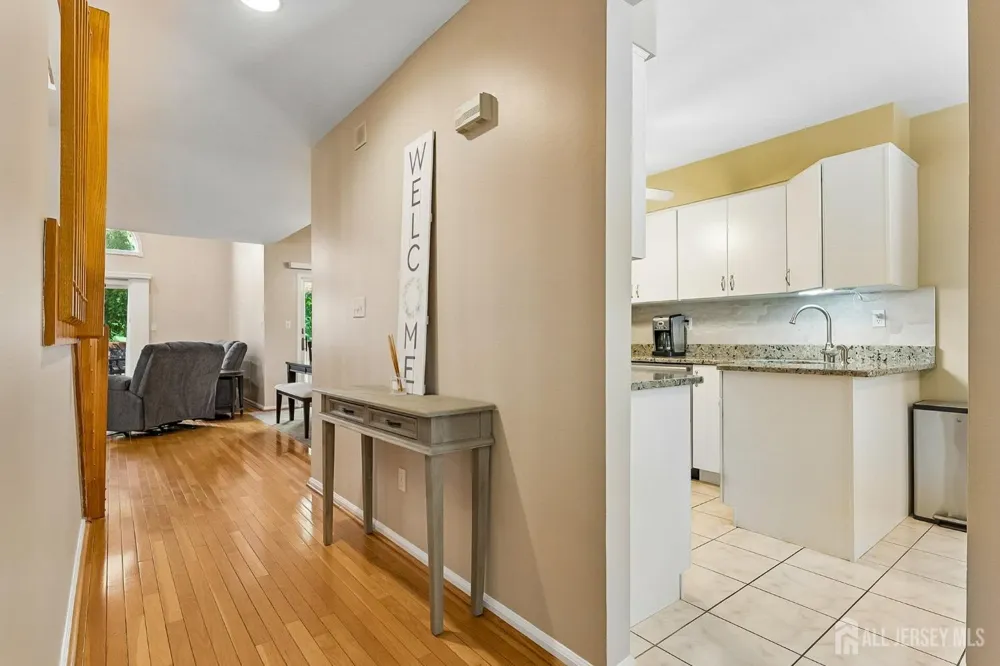 112 Kingsland Circle South Brunswick, NJ 08852
