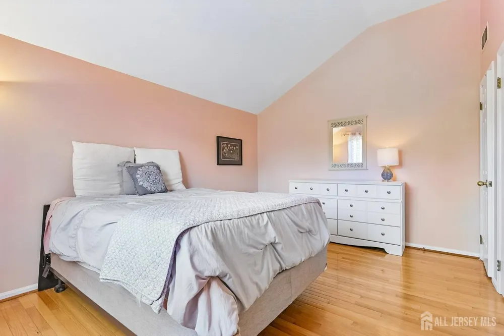112 Kingsland Circle South Brunswick, NJ 08852