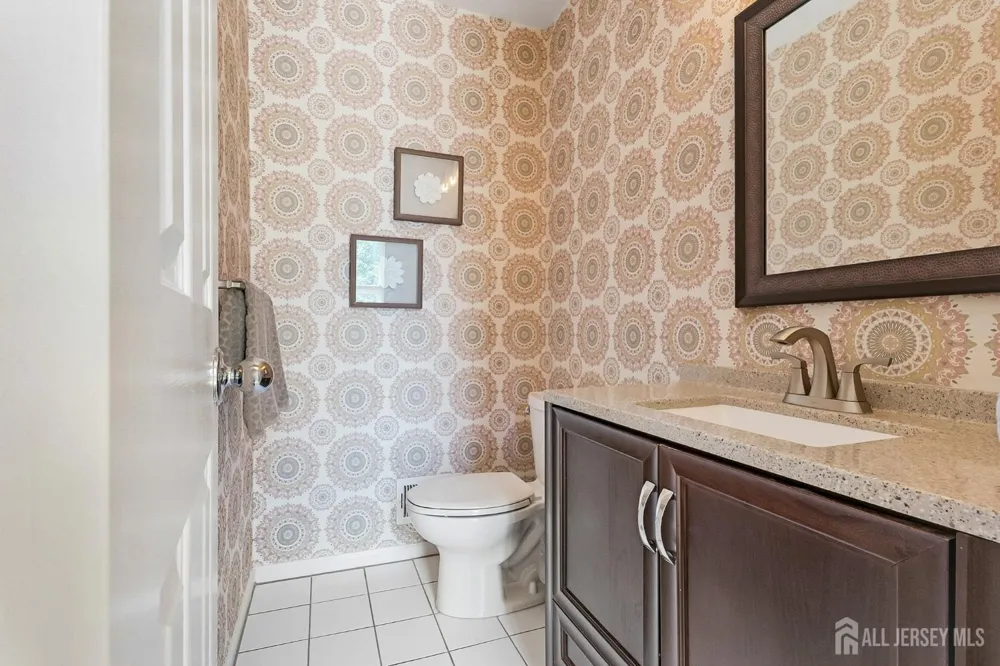 112 Kingsland Circle South Brunswick, NJ 08852